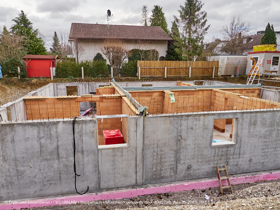 09.01.2023 - Neubau eines Mehrfamilienhause in der Niederalmstraße 16 in Neuperlach-Trudering